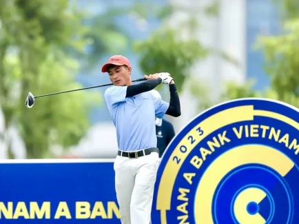 HLV Hồ Đức tham gia giải golf Nam A Bank Vietnam